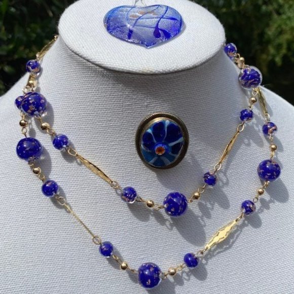 Vintage Jewelry - VTG Blue Glass Necklace Brooch Pendant